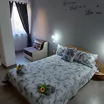 B&B Clausis 파르겔리아